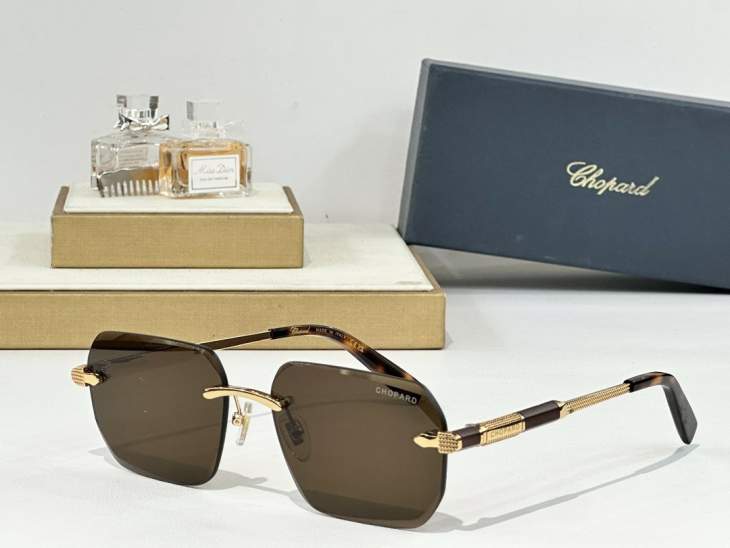 Picture of Chopard Sunglasses _SKUfw69701471fw